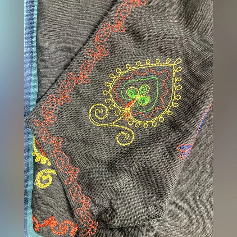 90s black embroidered boho vest small - Picture 7 of 12